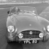 RC 548 - Stirling Moss tests the AC Ace - February 1957