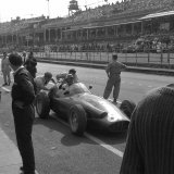 RH 142 - Harry Schell - BRM