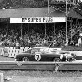 RK 742 - Stirling Moss - Ferrari 250 through the chicane