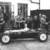 RC 318 - The Editors