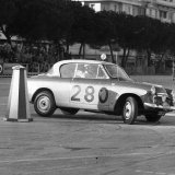 RE 74 - 280 Miss M Handley-Page, Mrs D Reeca - Sunbeam Rapier