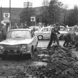 DY 70 - 87 B J Brace, M Pirie - Renault R8, 89 R W Martin-Hurst, A J Taylor - Rover 3 Litre