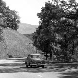 RG 744 - 64 Vauxhall Victor