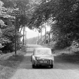 RG 796 - 4 Ronnie Dalgleish - Triumph TR3