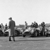 RA 866 - A line of Astons