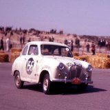 156 DR Milton - Austin A35