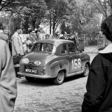 RC 779 - 158 Mrs J Johns, S Moore - Austin A 35