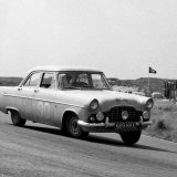 RC 821 - 90 Mrs Anne Hall - Ford Zephyr - Winner of the Ladies Cup