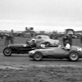 R 168 - 48 Ron Flockhart - ERA D, 54 Mike Hawthorn - Ferrari 375